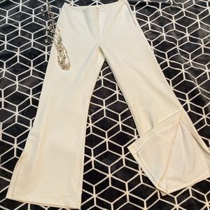 White House Black Market Ecru color Size 4 women’s pants